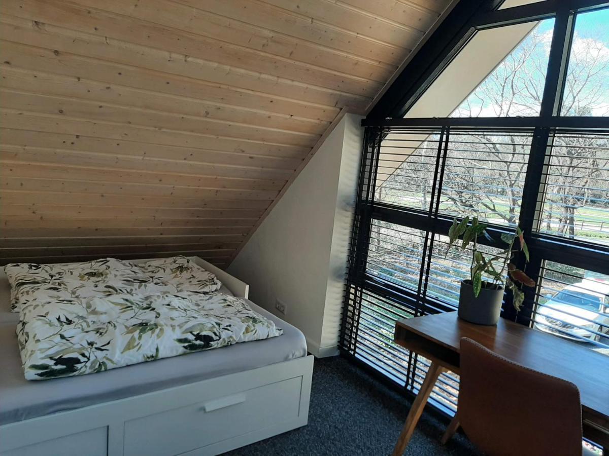 Vakantiehuis Met Hottub En Barrelsauna أومين المظهر الخارجي الصورة