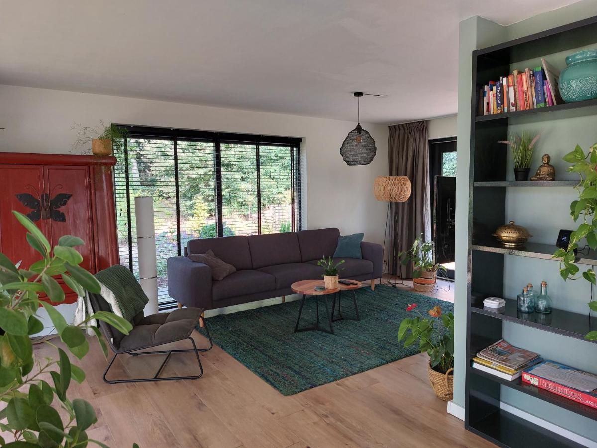 Vakantiehuis Met Hottub En Barrelsauna أومين المظهر الخارجي الصورة