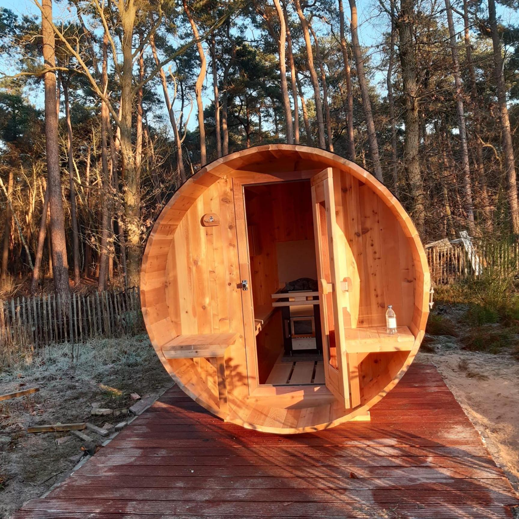 Vakantiehuis Met Hottub En Barrelsauna أومين الغرفة الصورة